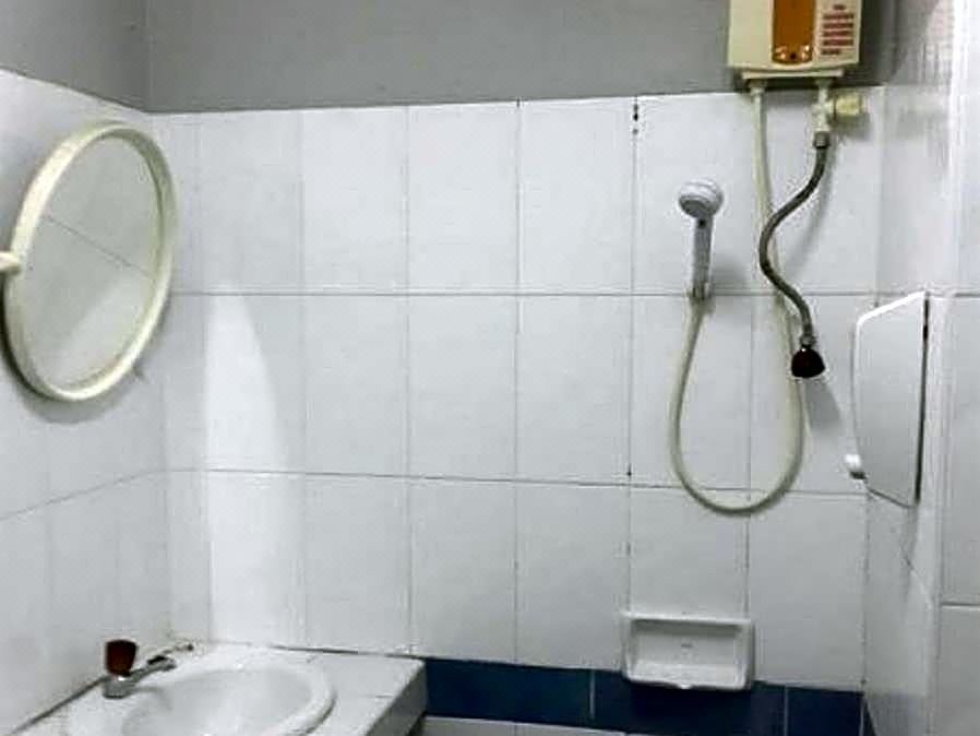 Photo of Bathroom in Nana