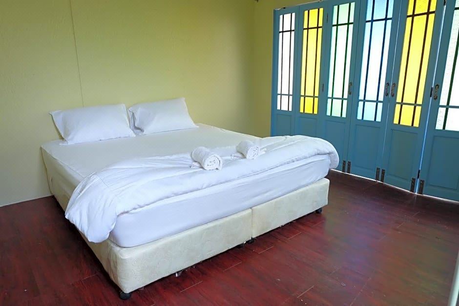 Photo of Bedroom in Amphawa
