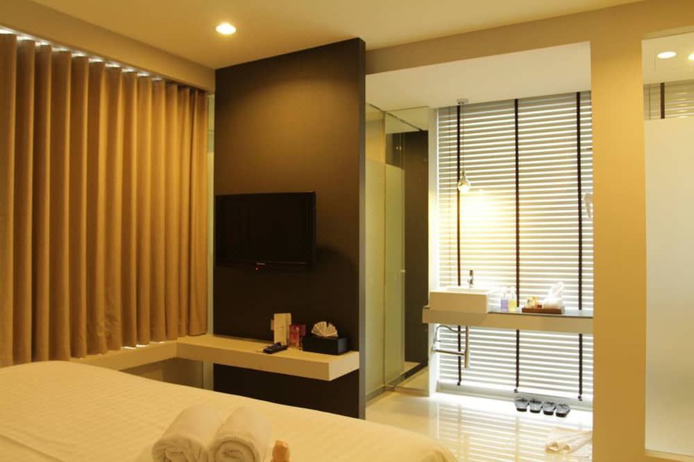 Photo of Bedroom in Thanon Phaya Thai