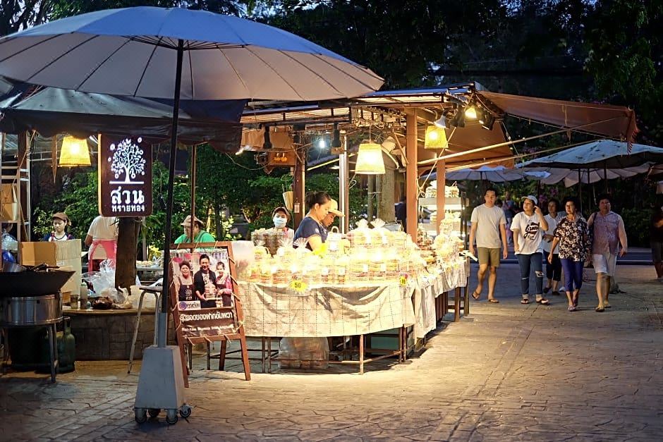 Photo of Others in Amphawa