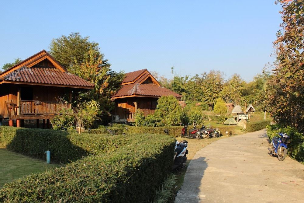 Photo of Buildings in Pai
