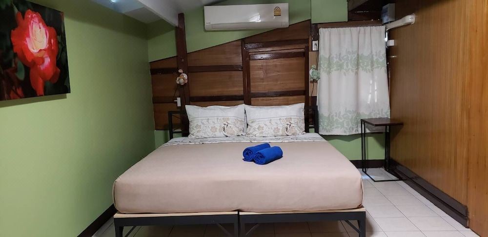 Photo of Bedroom in Old City