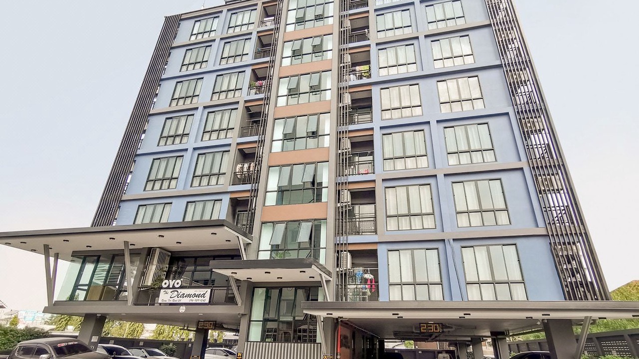 Photo of Buildings in Minburi