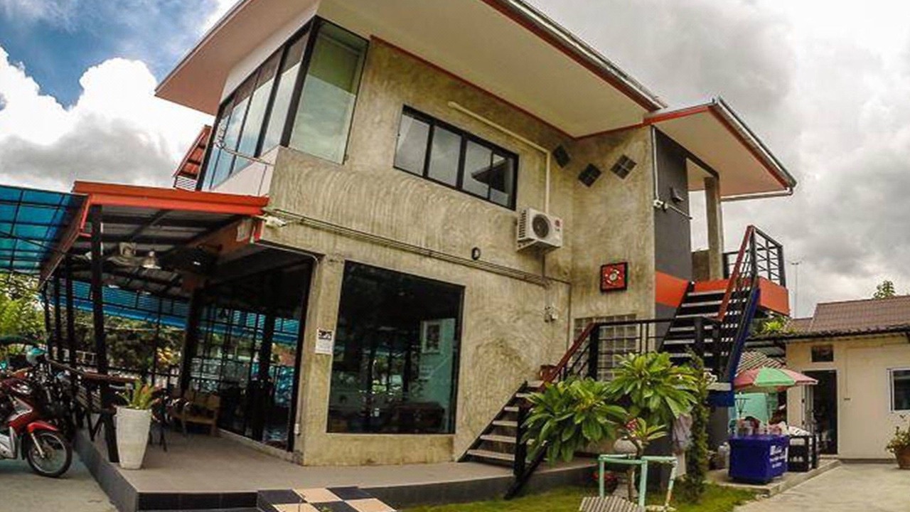 Photo of Buildings in Nong Kwai