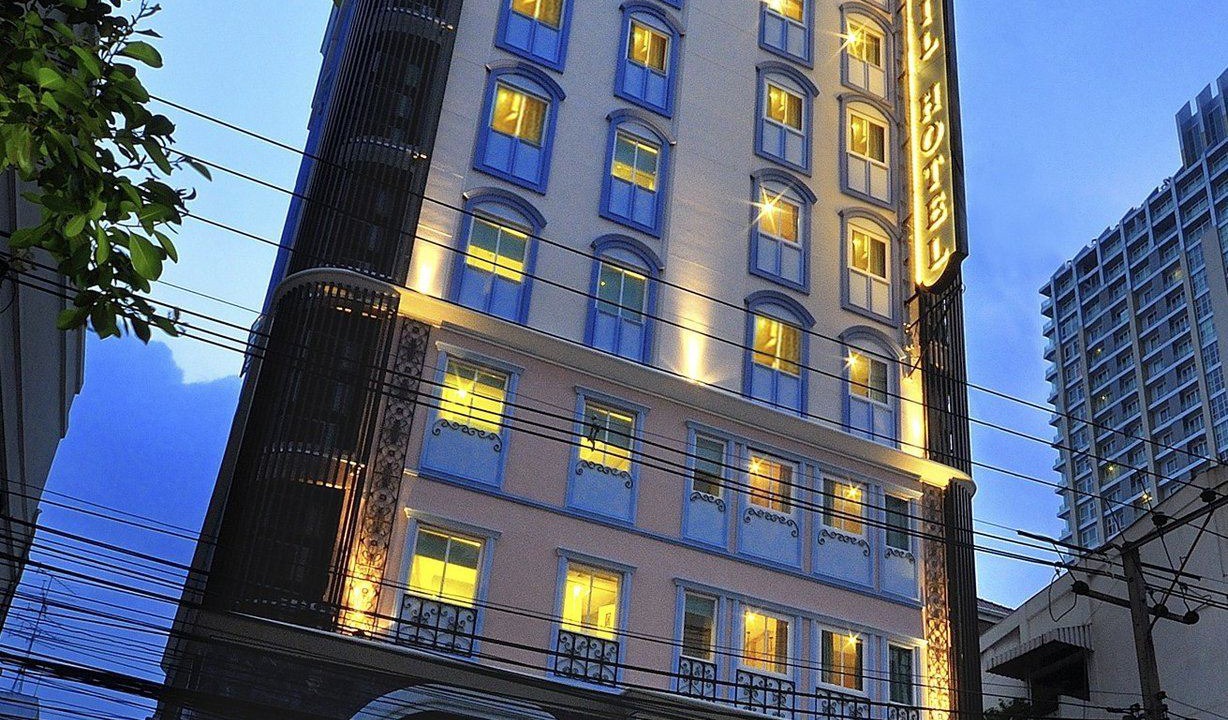 Photo of Buildings in Nana