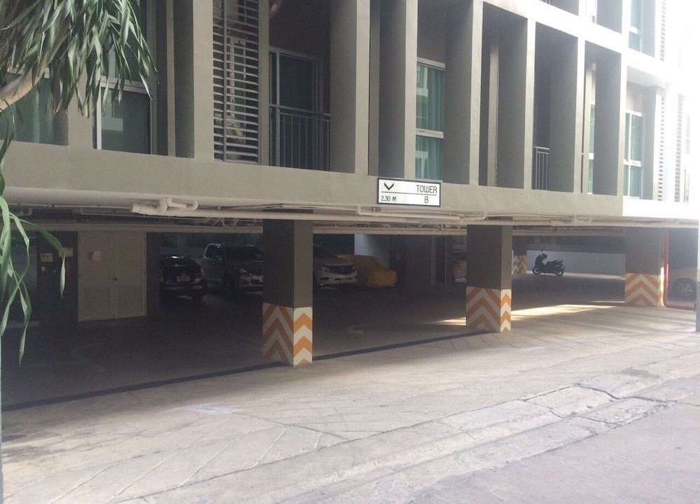 Photo of Buildings in South Pattaya