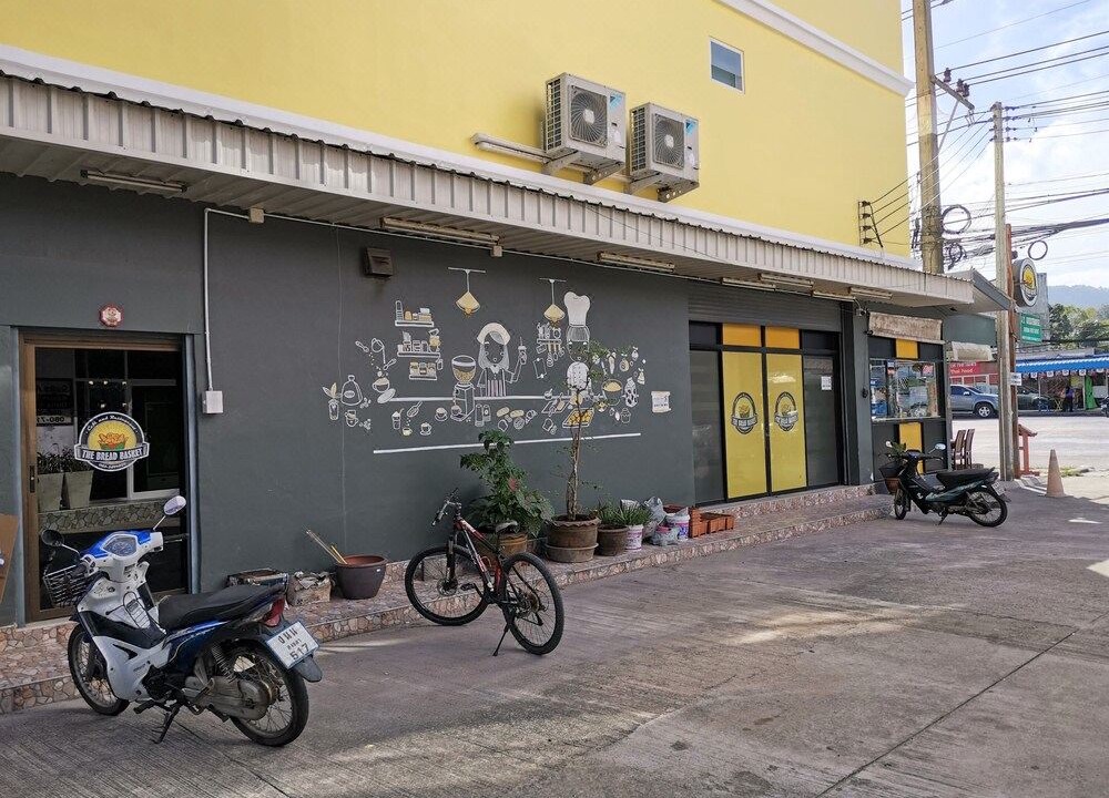 Photo of Buildings in Kamala