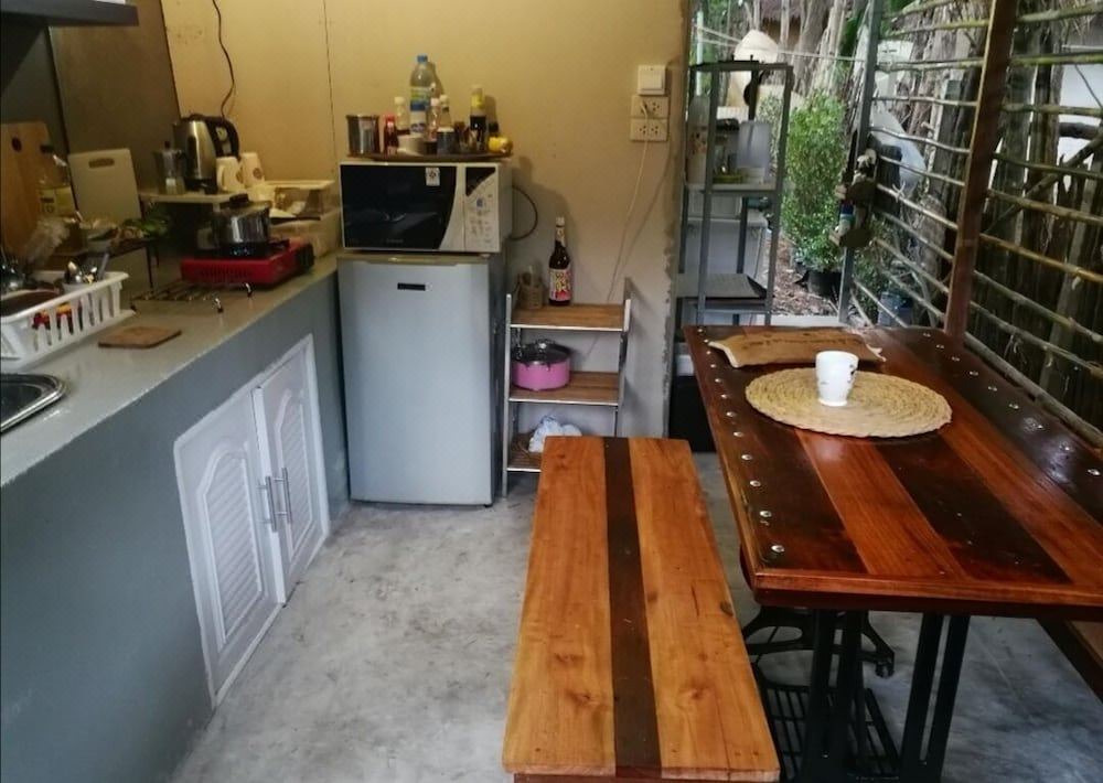 Photo of Kitchen in Khanong Phra