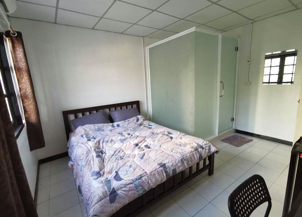Photo of Bedroom in Saen Suk