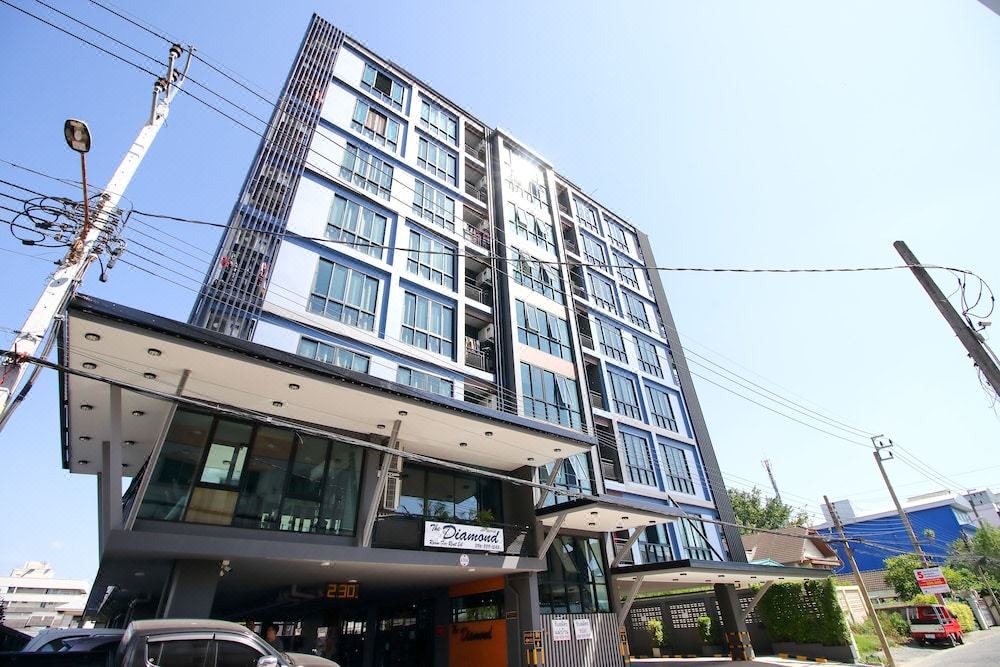 Photo of Buildings in Minburi