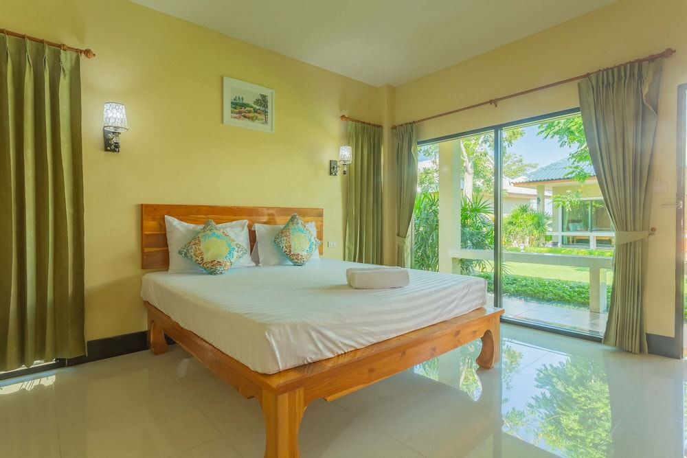 Photo of Bedroom in Tha Yang