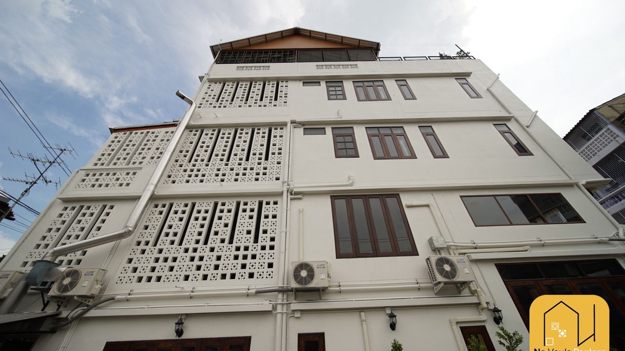 Photo of Buildings in Bangkok Noi