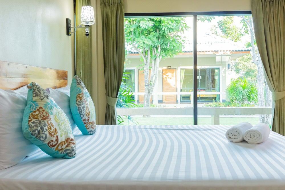 Photo of Bedroom in Tha Yang