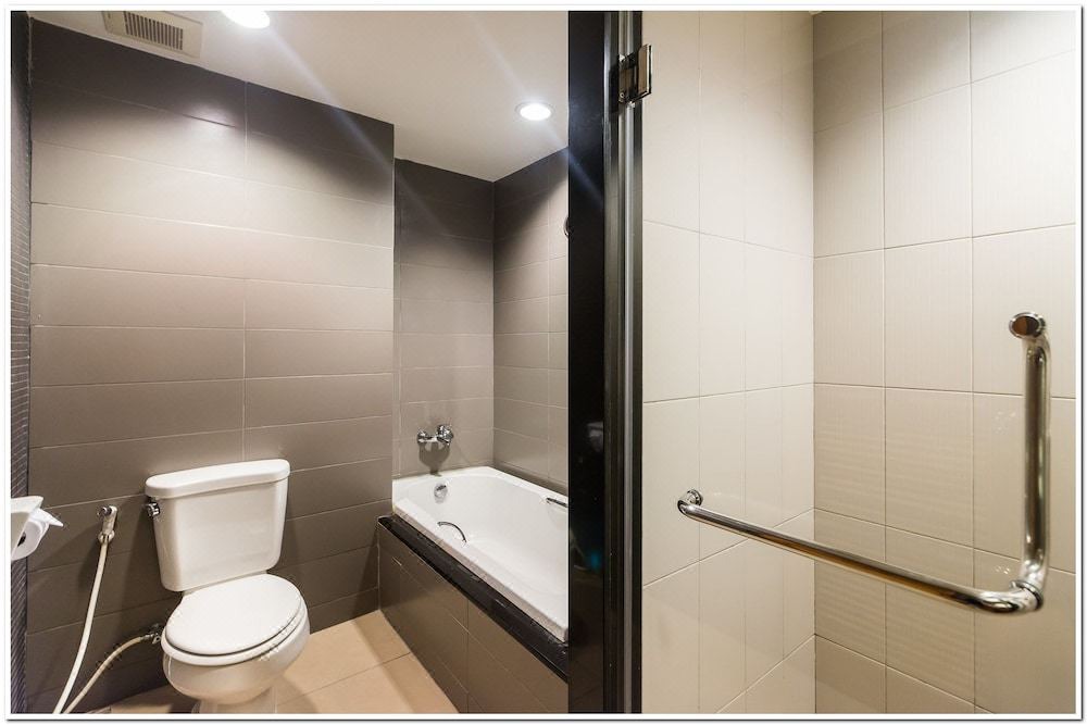 Photo of Bathroom in Pattaya Bay
