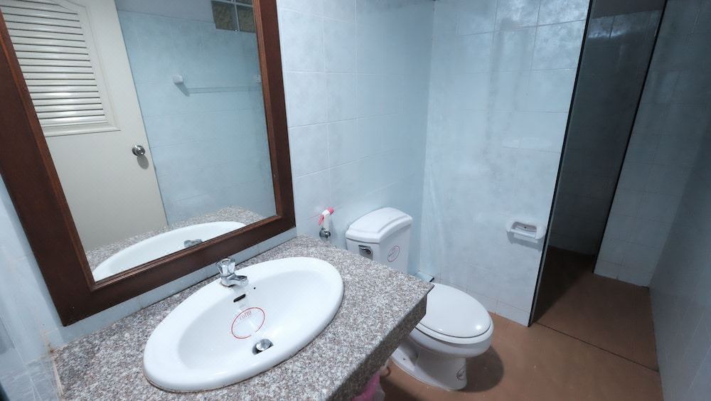 Photo of Bathroom in Saladan