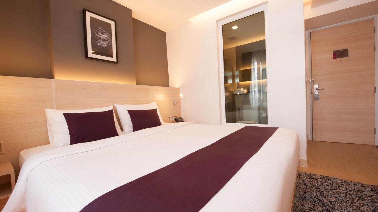 Photo of Bedroom in Khlong Tan