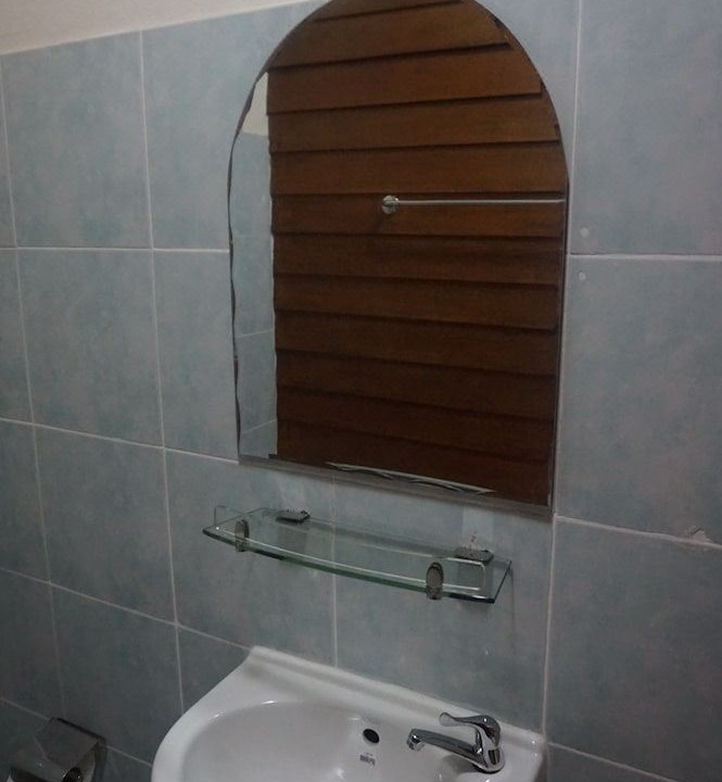 Photo of Bathroom in Old City