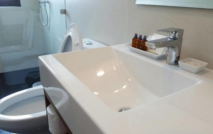 Photo of Bathroom in Na Kluea