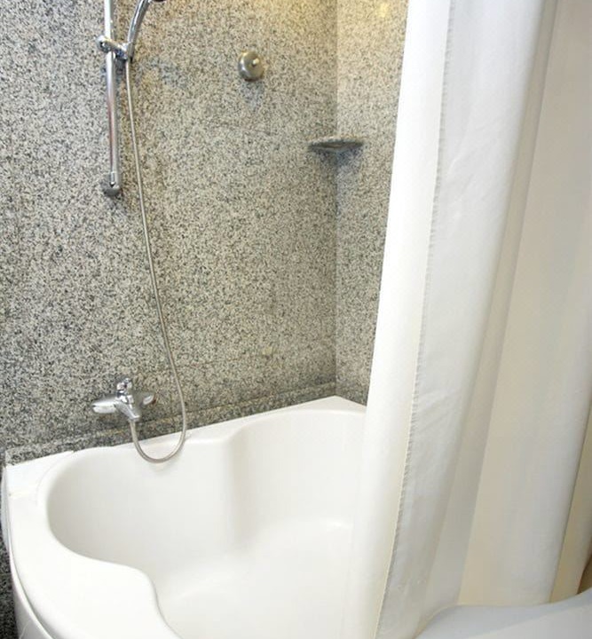 Photo of Bathroom in Nana