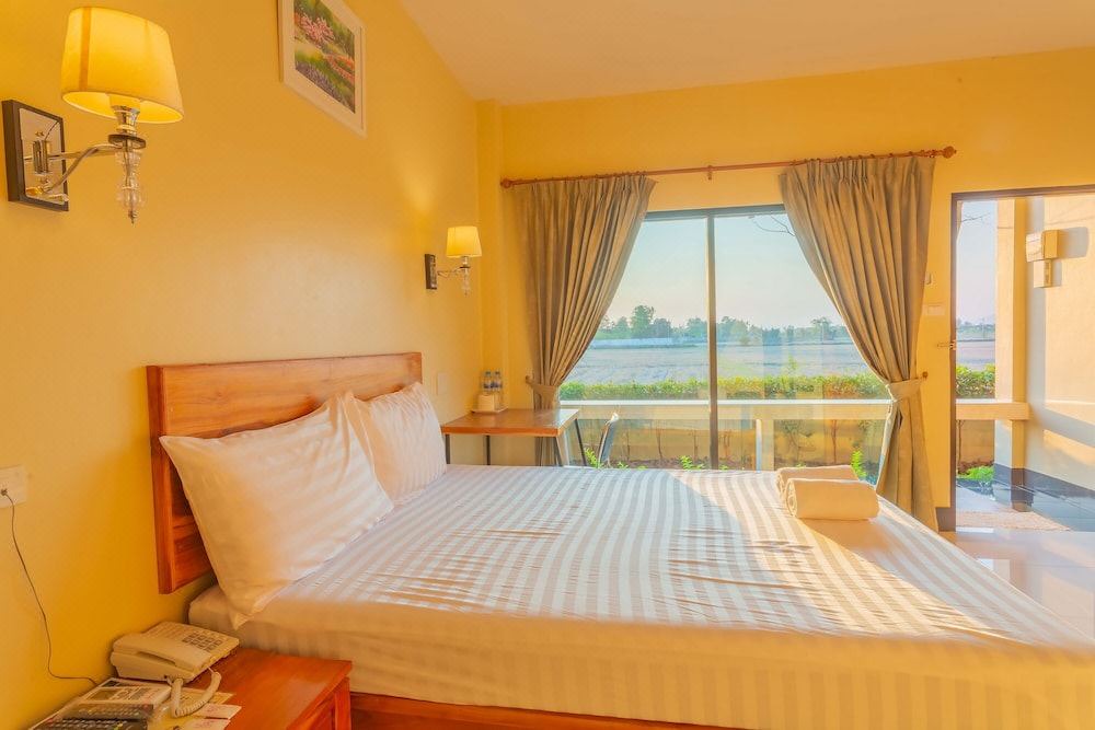 Photo of Bedroom in Tha Yang
