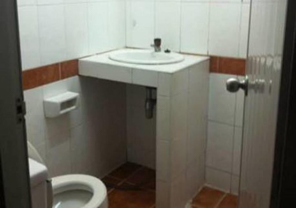Photo of Bathroom in Nana