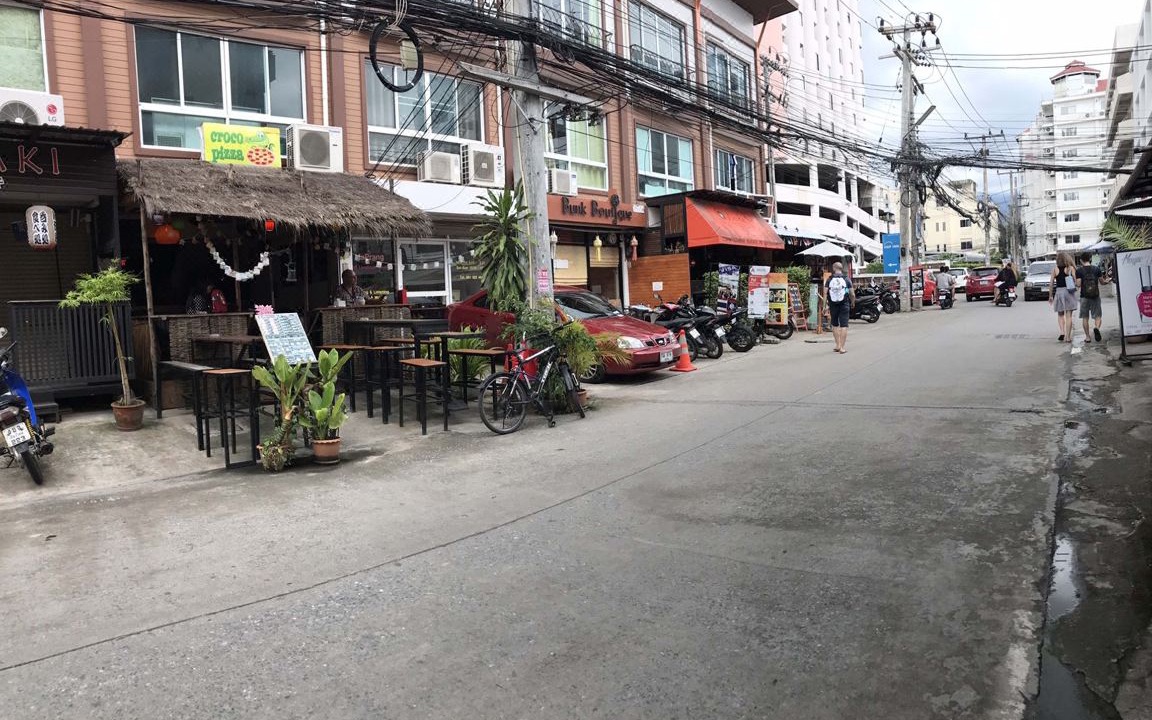 Photo of Buildings in Chang Phueak