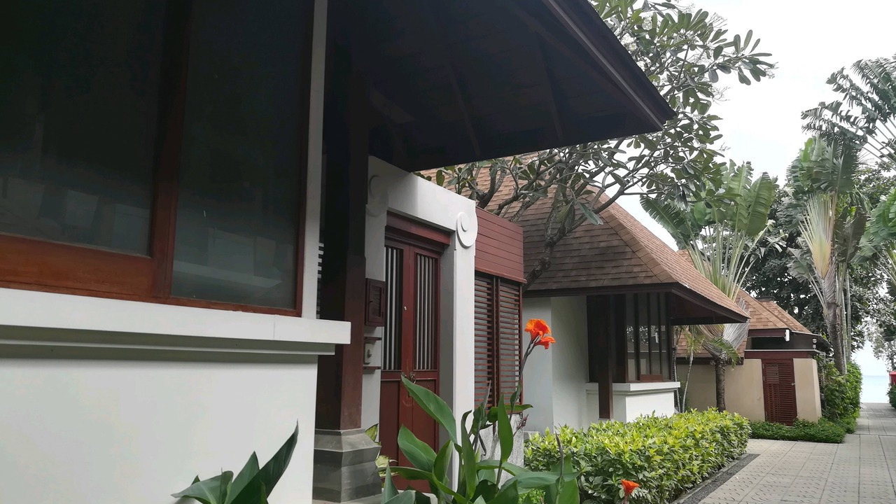 Photo of Buildings in Lamai