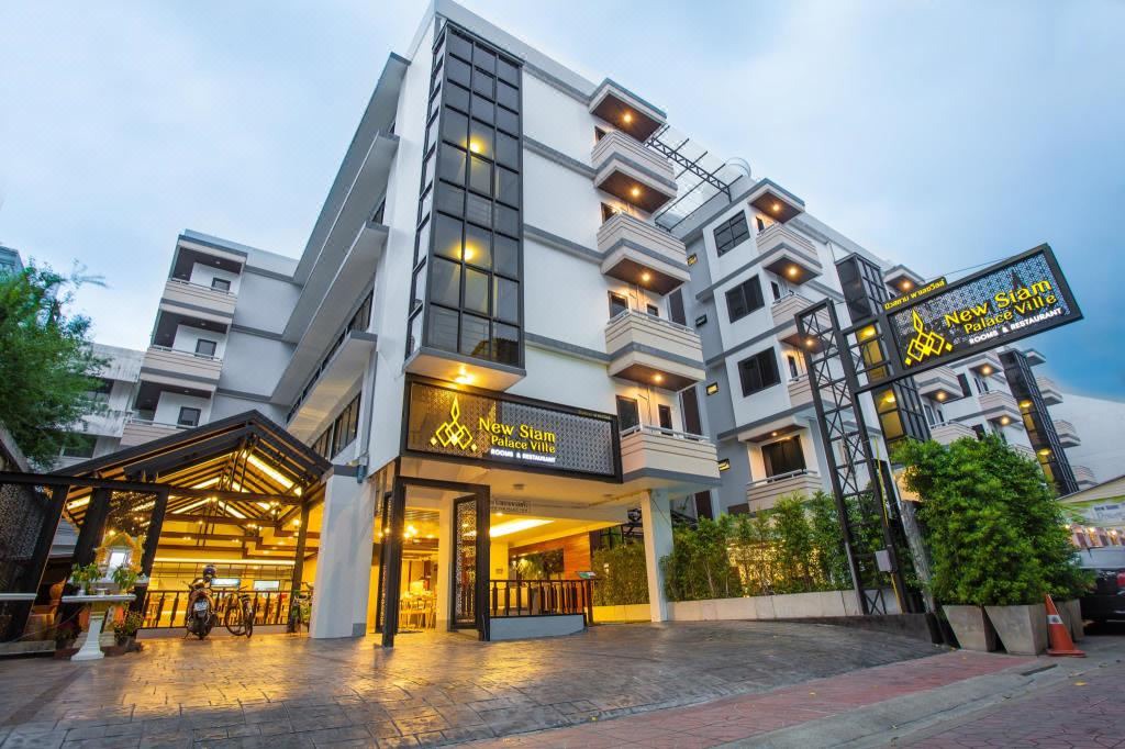 Photo of Buildings in Chana Songkhram