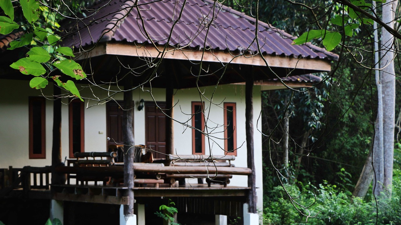 Photo of Buildings in Kaeng Krachan