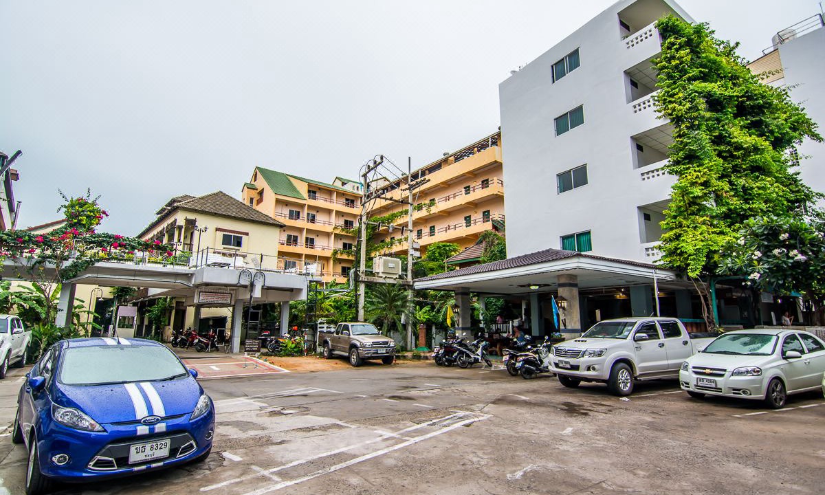 Photo of Buildings in Central Pattaya