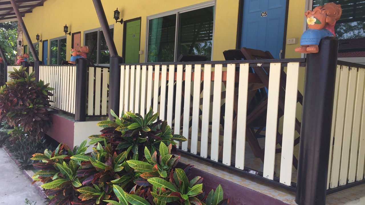 Photo of Buildings in Chiang Saen