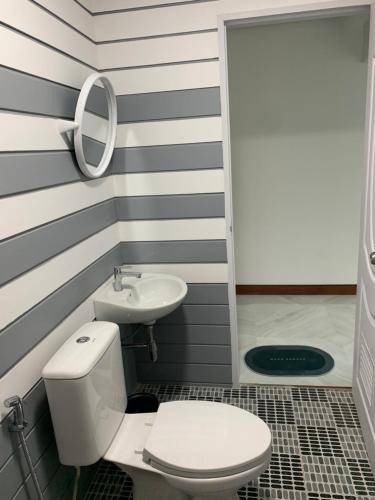 Photo of Bathroom in Ko Mook
