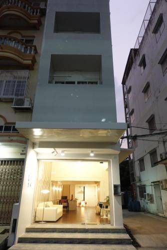 Photo of Buildings in Phasi Charoen