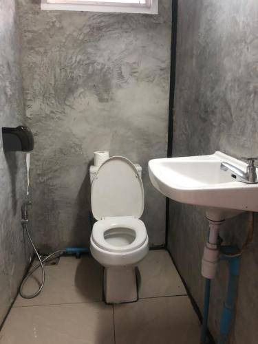 Photo of Bathroom in Ko Mak
