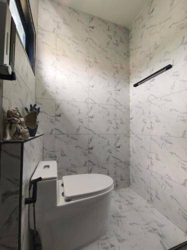 Photo of Bathroom in Hang Chat