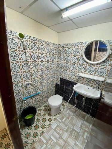 Photo of Bathroom in Bang Phlat