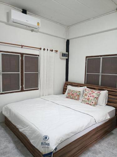 Photo of Bedroom in Lamphun
