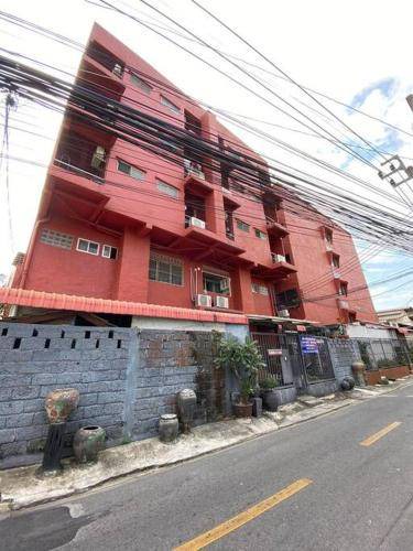 Photo of Buildings in Bang Phlat