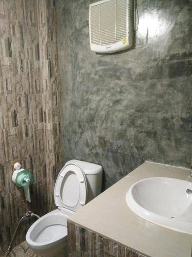 Photo of Bathroom in Mueang Nga
