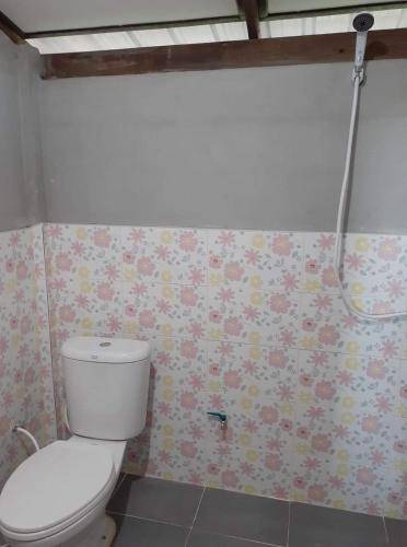 Photo of Bathroom in Nuea Khlong