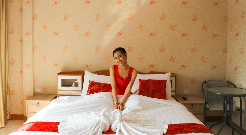 Photo of Bedroom in Ko Samrong