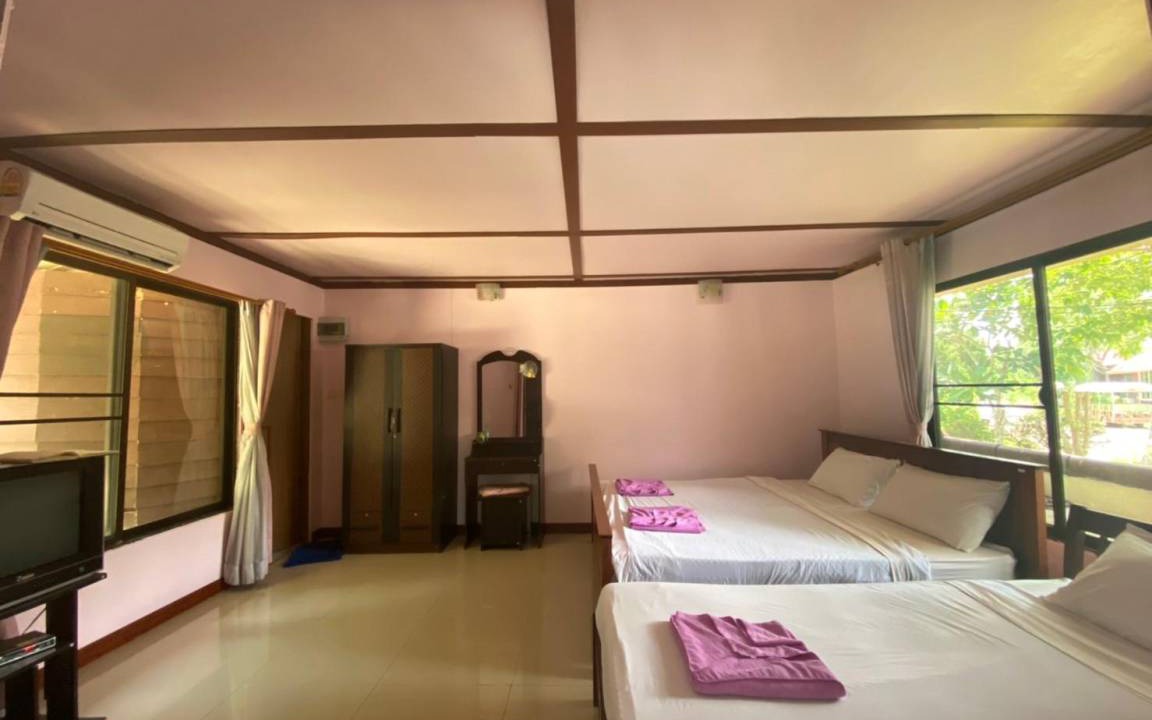 Photo of Bedroom in Wat Bung Toei