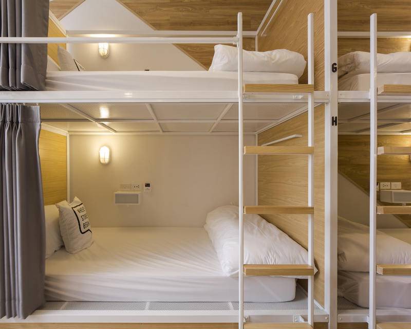 Photo of Bedroom in Thanon Phetchaburi