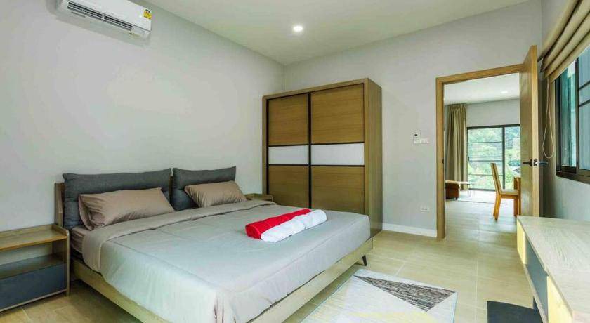 Photo of Bedroom in Mae Kon
