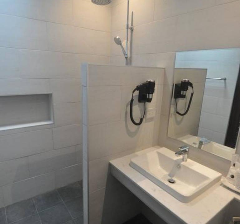Photo of Bathroom in Old City