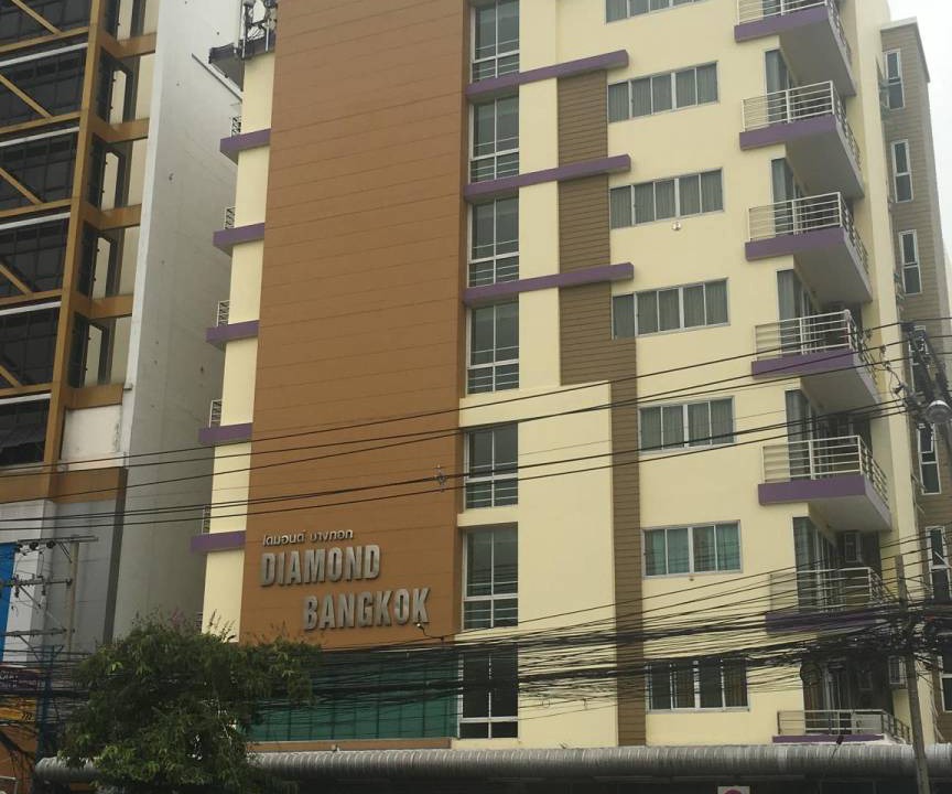 Photo of Buildings in Thanon Phetchaburi