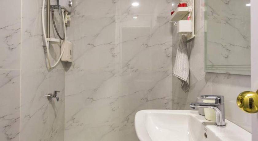 Photo of Bathroom in Uruphong
