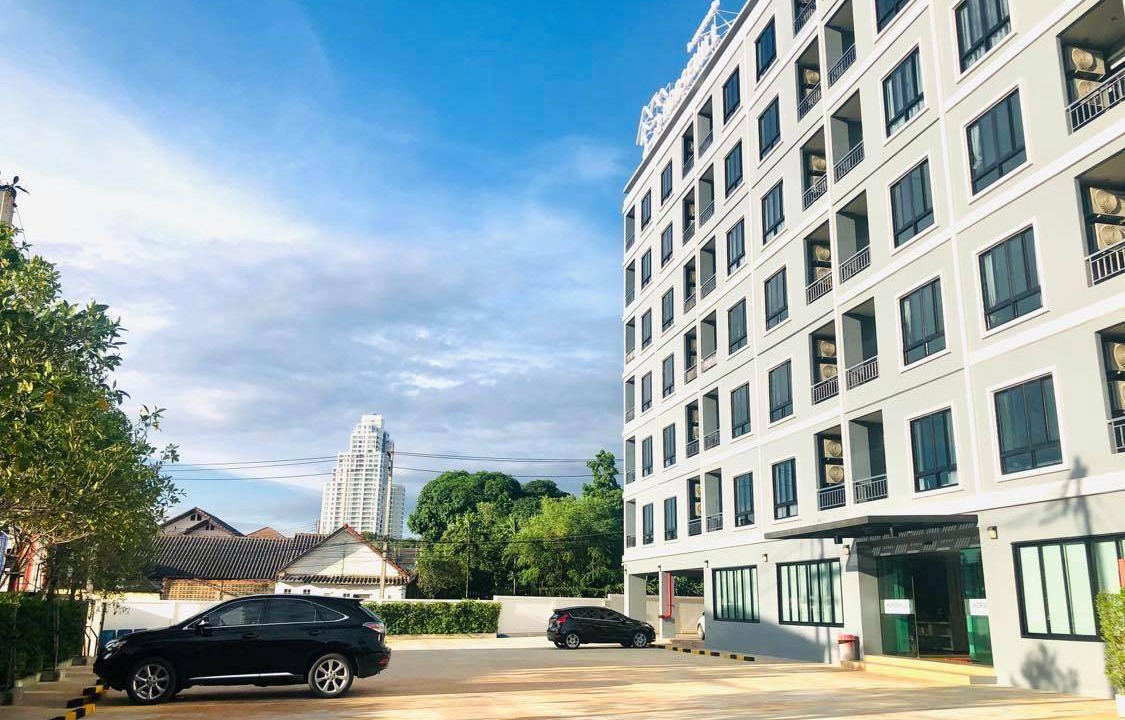 Photo of Buildings in Tha Thaewawong