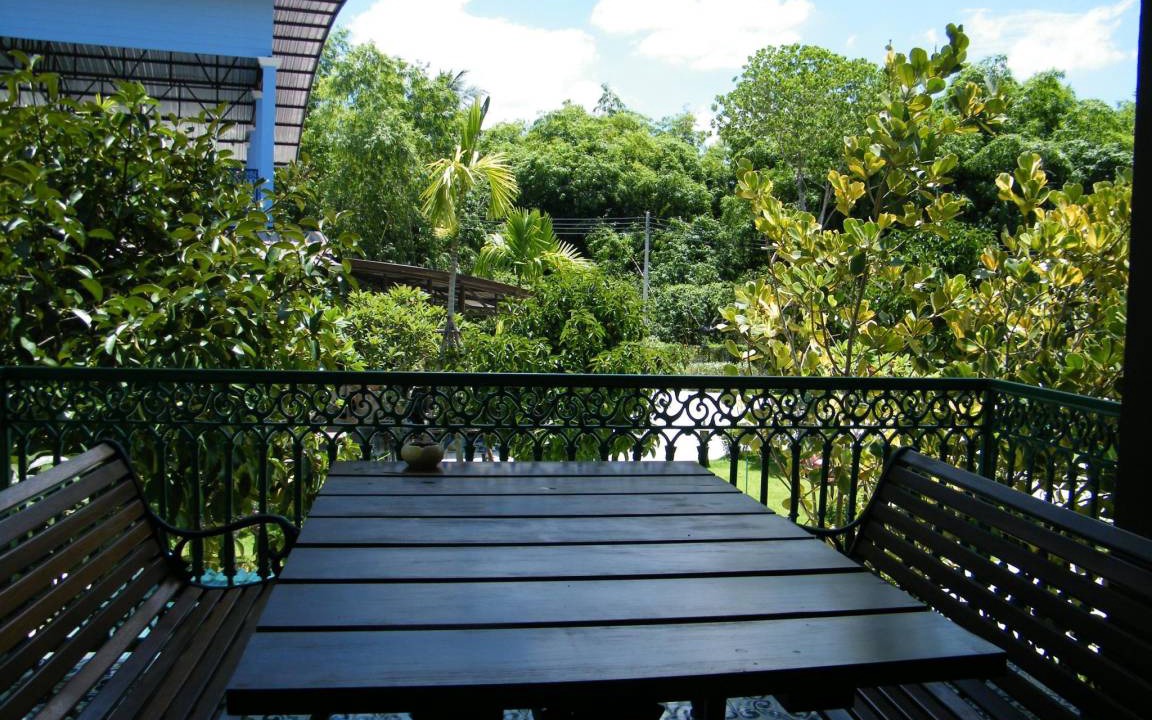 Photo of Patio Balcony in Si Racha