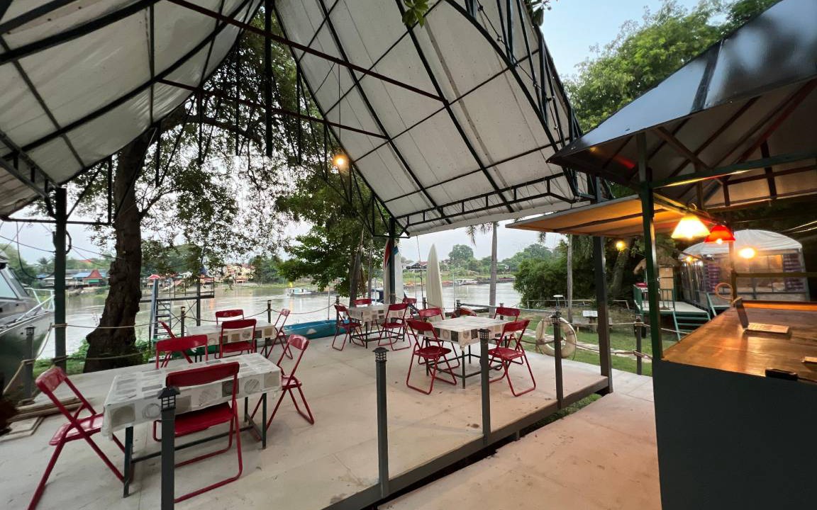 Photo of Patio Balcony in Samphao Lom